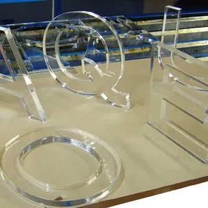 Khắc Cắt CNC Chữ Mica Nổi