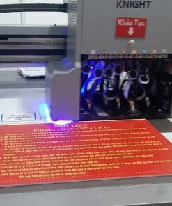 Bảng Giá In UV Trên Mica Mới Nhất 2026